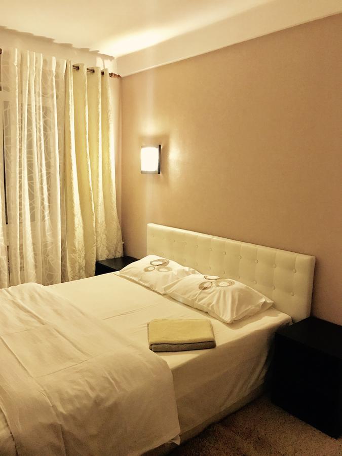 Appartement Flat à Kiev Extérieur photo
